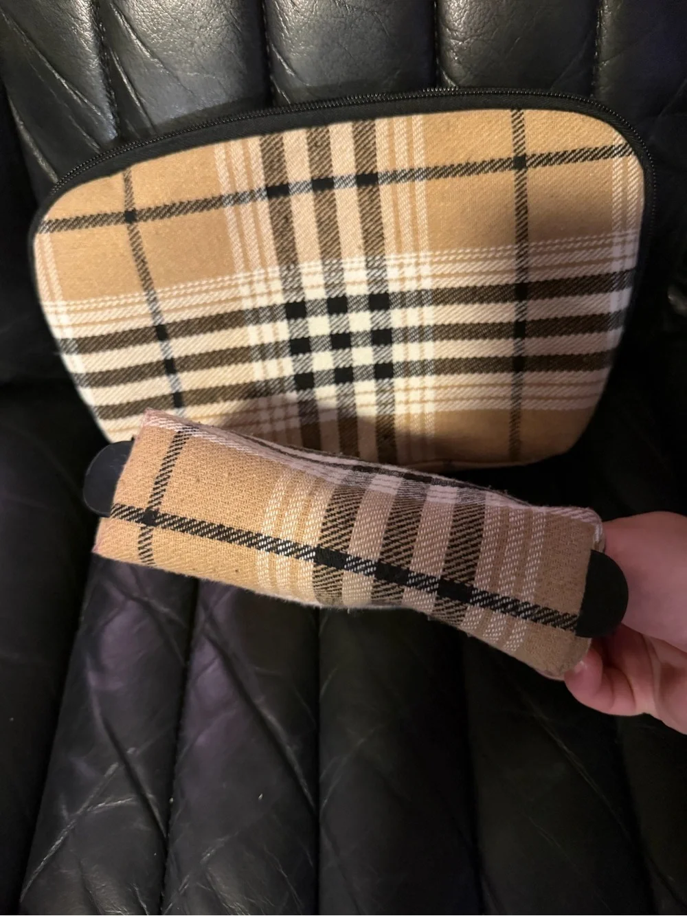 BEIS Beige Plaid Cosmetic Pouch Set
